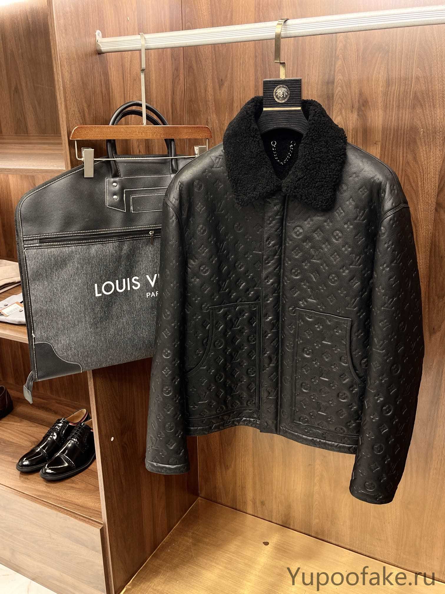 Louis Vuitton Clothing Jacket Replica 2023 Perfect Luxury Printing